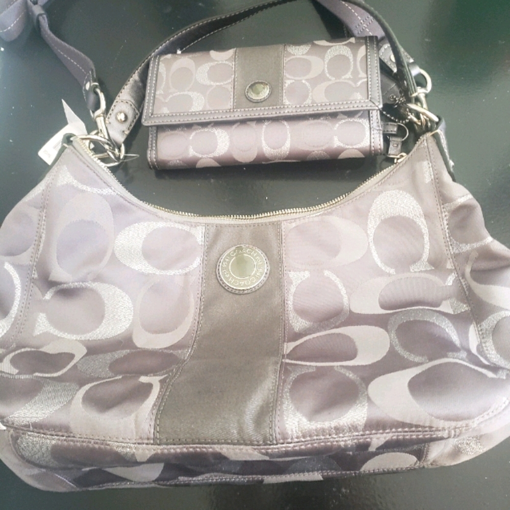 Brand new coach purse & wallet